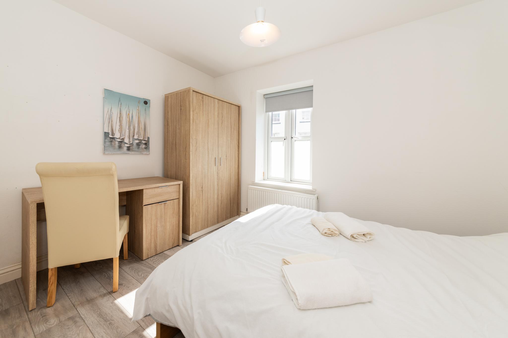 2 Beds| Fully Equipped Apartment | Reading Central5