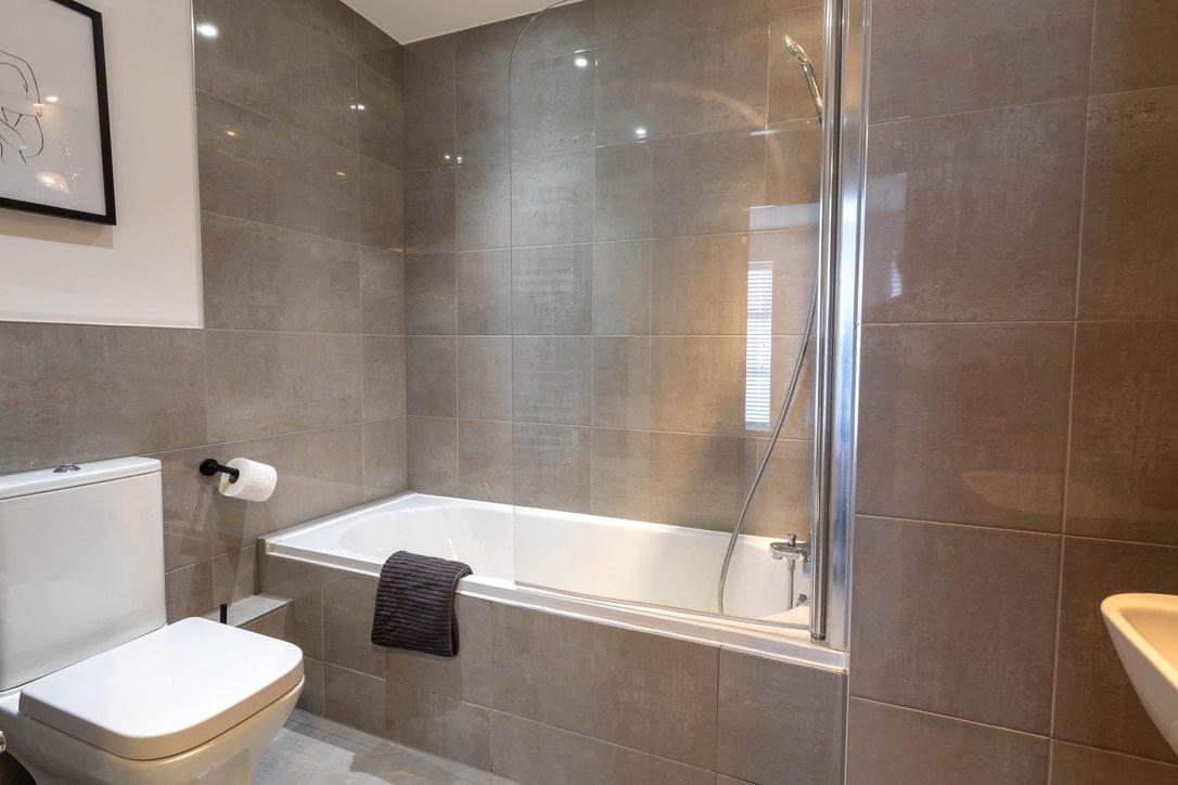 Orchard Point 2BR 2BA Apt + Free Parking5