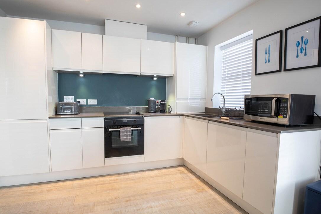 Orchard Point 2BR 2BA Apt + Free Parking6