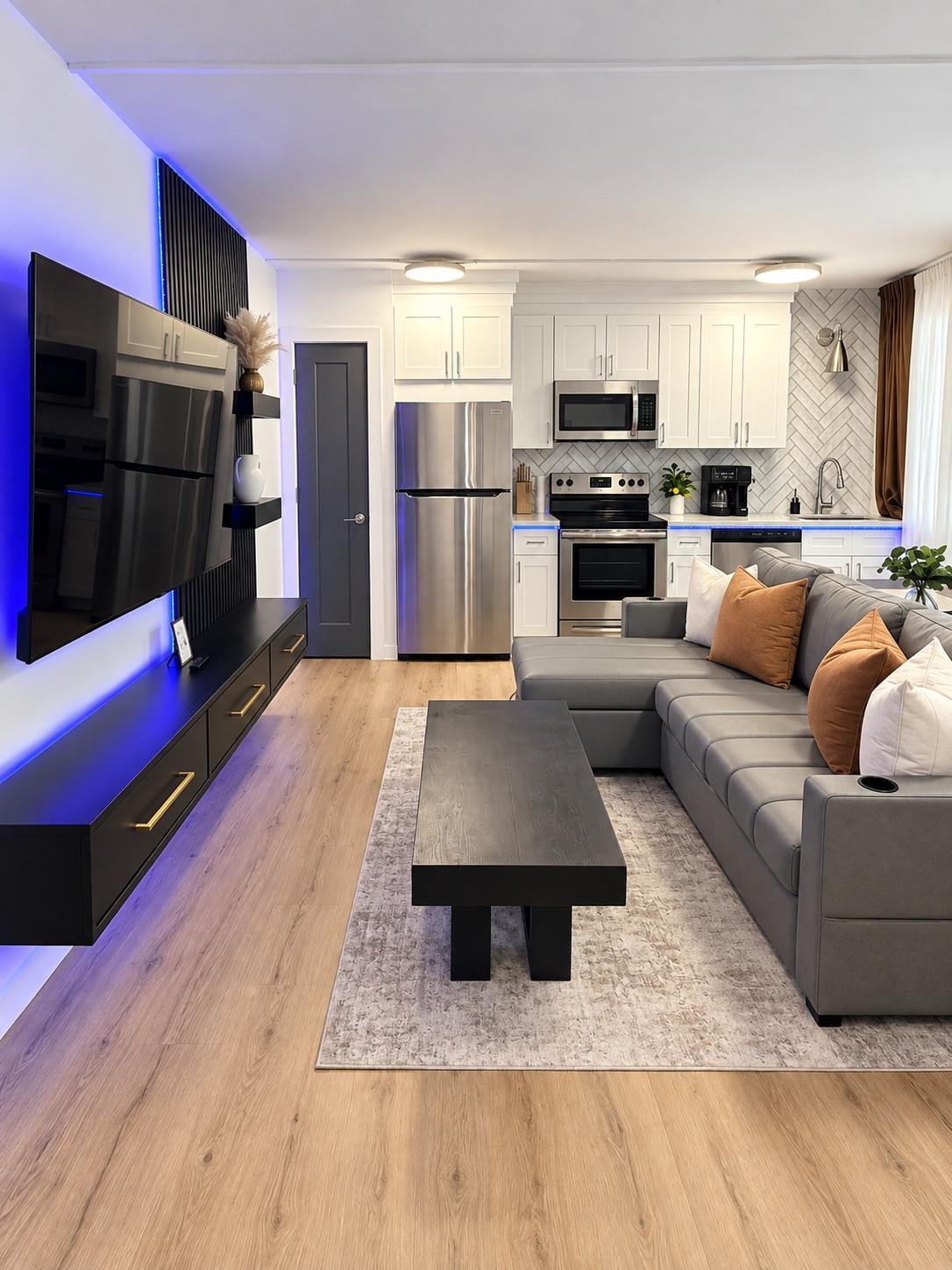 15 Min to Downtown | Mood Lighting | Free Parking1