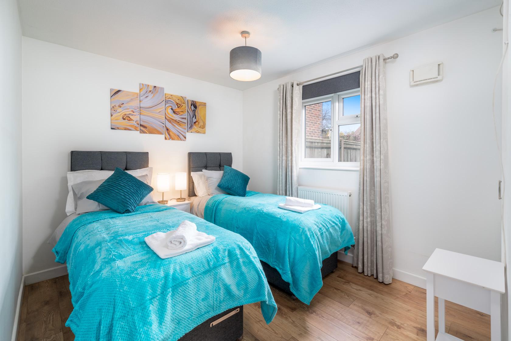 Sublime Stays Ltd - Crawley Atkinson  Pet Friendly 1-Bedroom Apartment