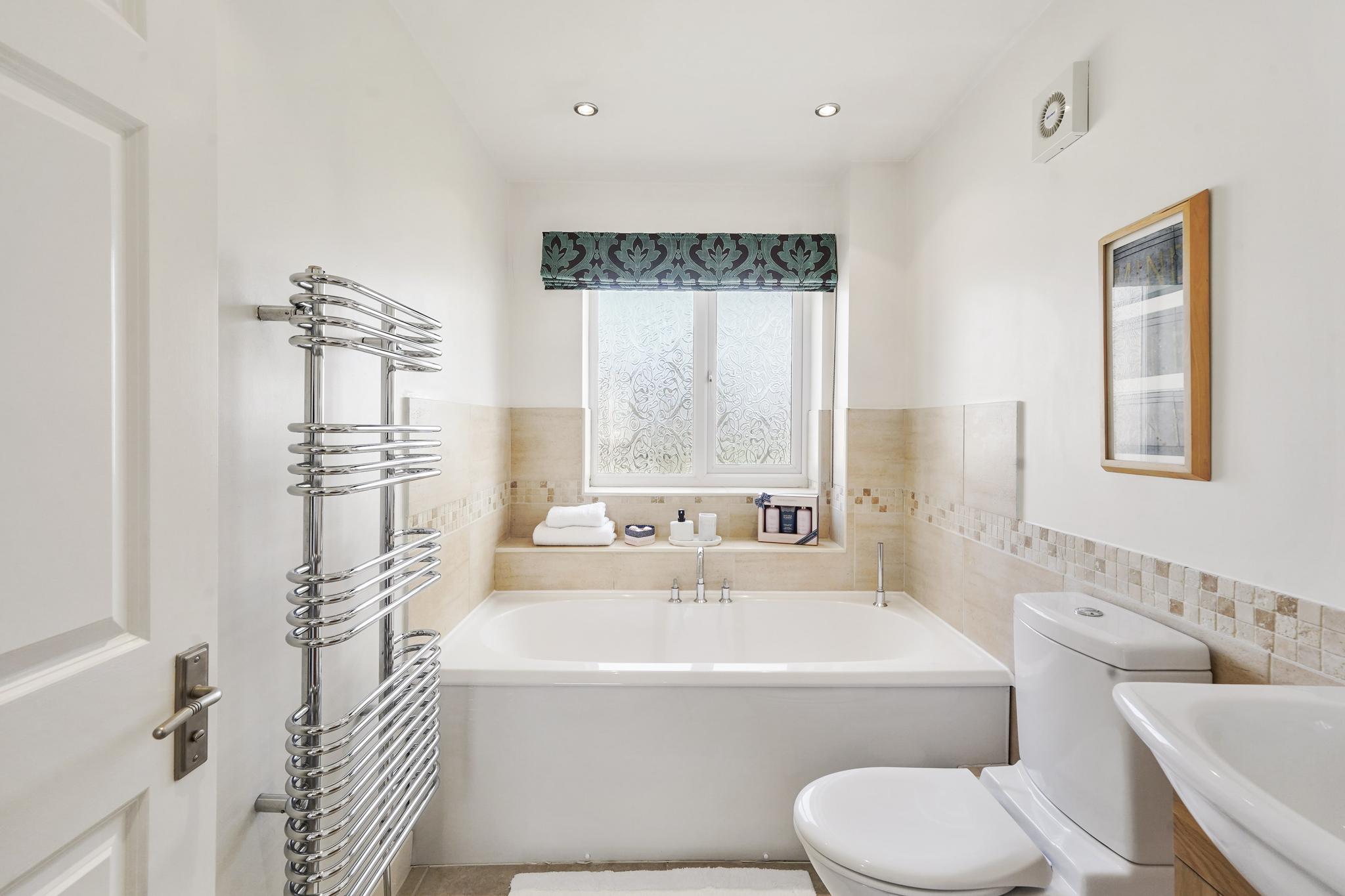 Haddenham Hideaway1