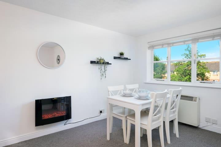 2 bed luxury apartment3