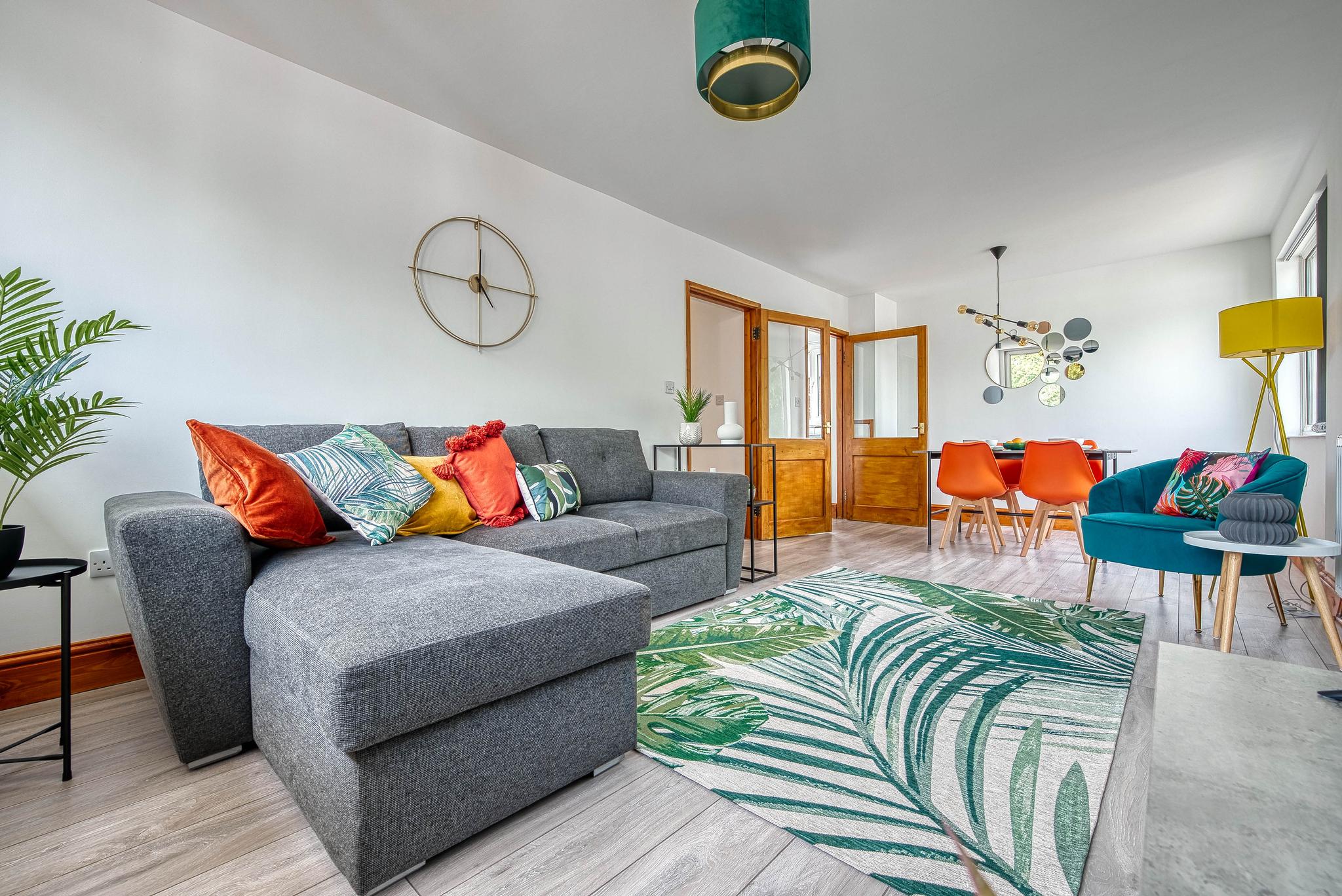 Abbey Court 2 Bedroom Coventry Apartment2