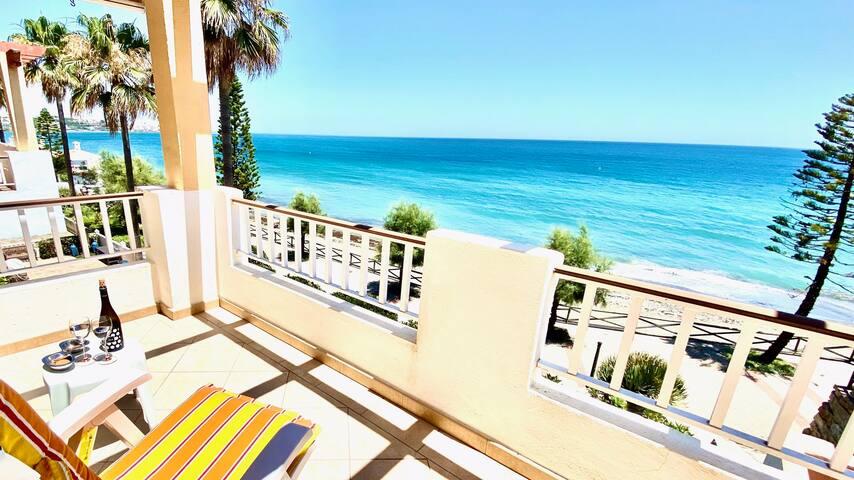 Frontline Feel the Sea Smell the Sea Hear the Sea!2