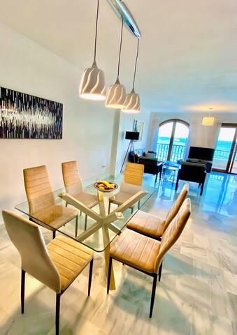 Frontline Feel the Sea Smell the Sea Hear the Sea!4