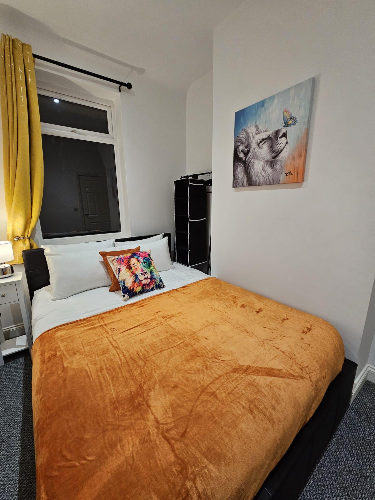 Prestige Properties Serviced Accommodation - 52 Wordsworth Street by Prestige Properties SA