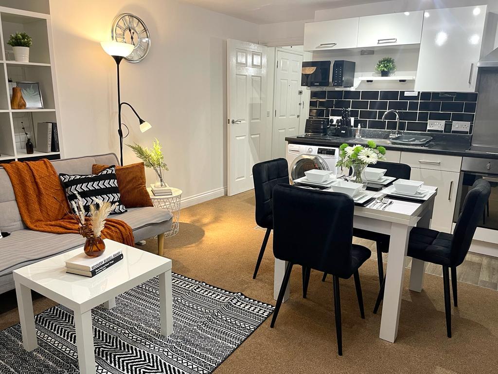 Stockwood Apartment1