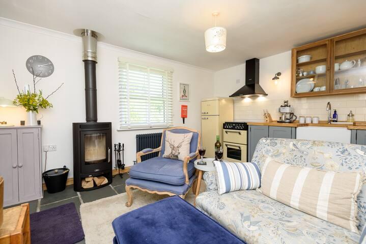 Penlea Cottage1