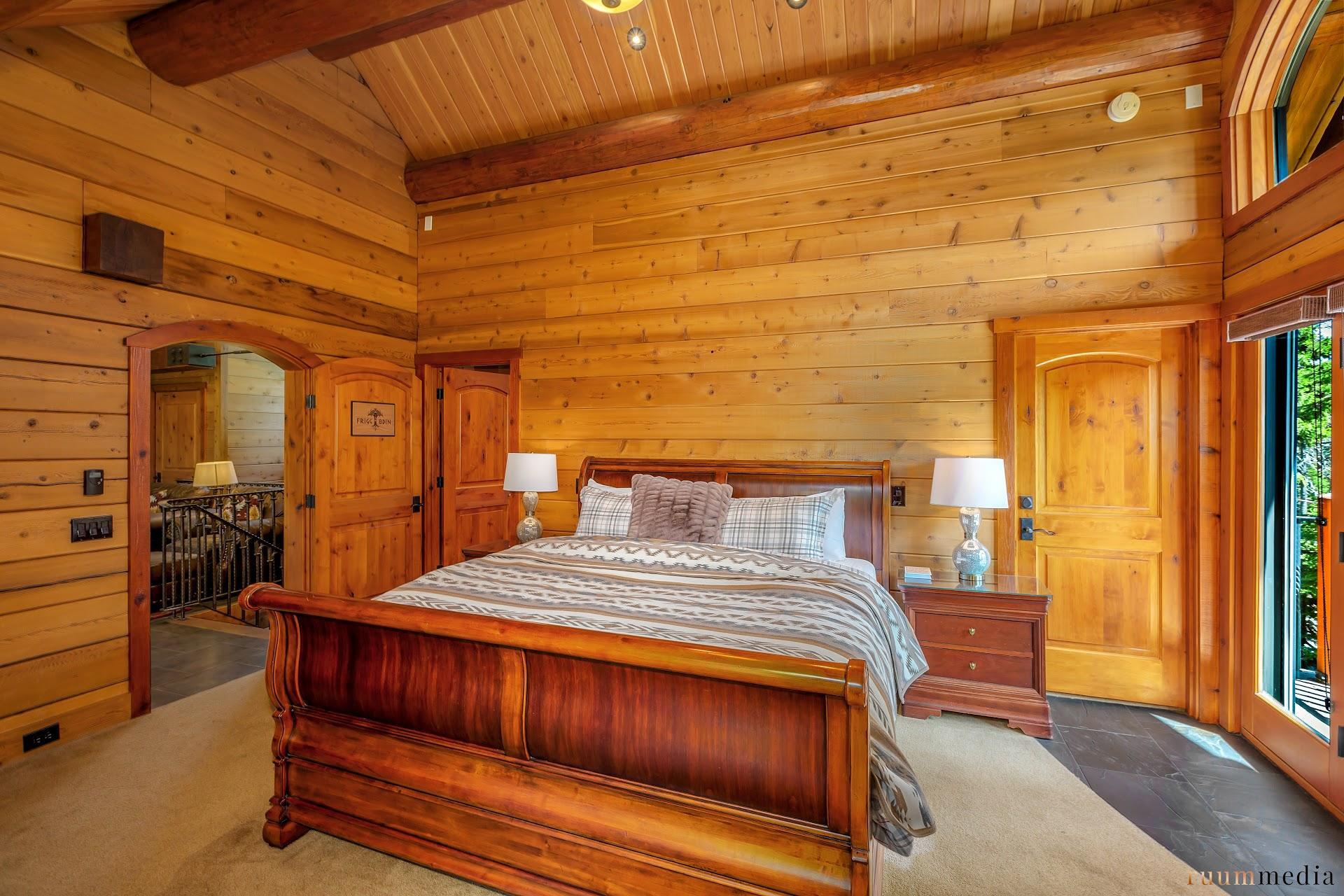 Valhalla Lodge3