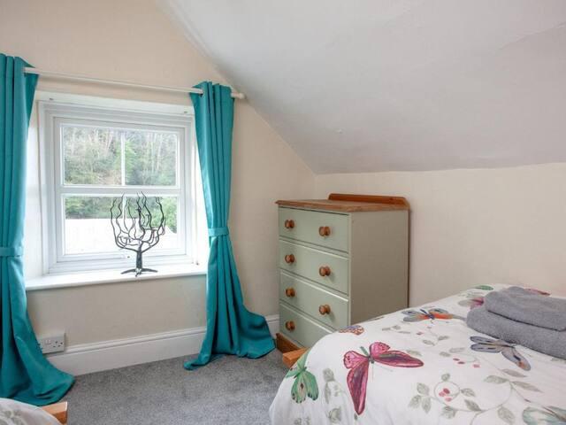 Ferndale Cottage2