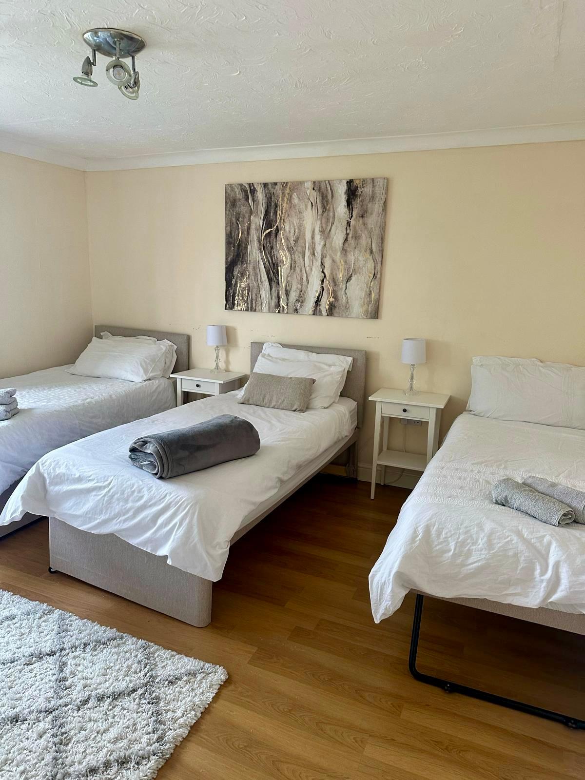 Cosy 2-Bedroom Apartment in Vibrant Colchester5