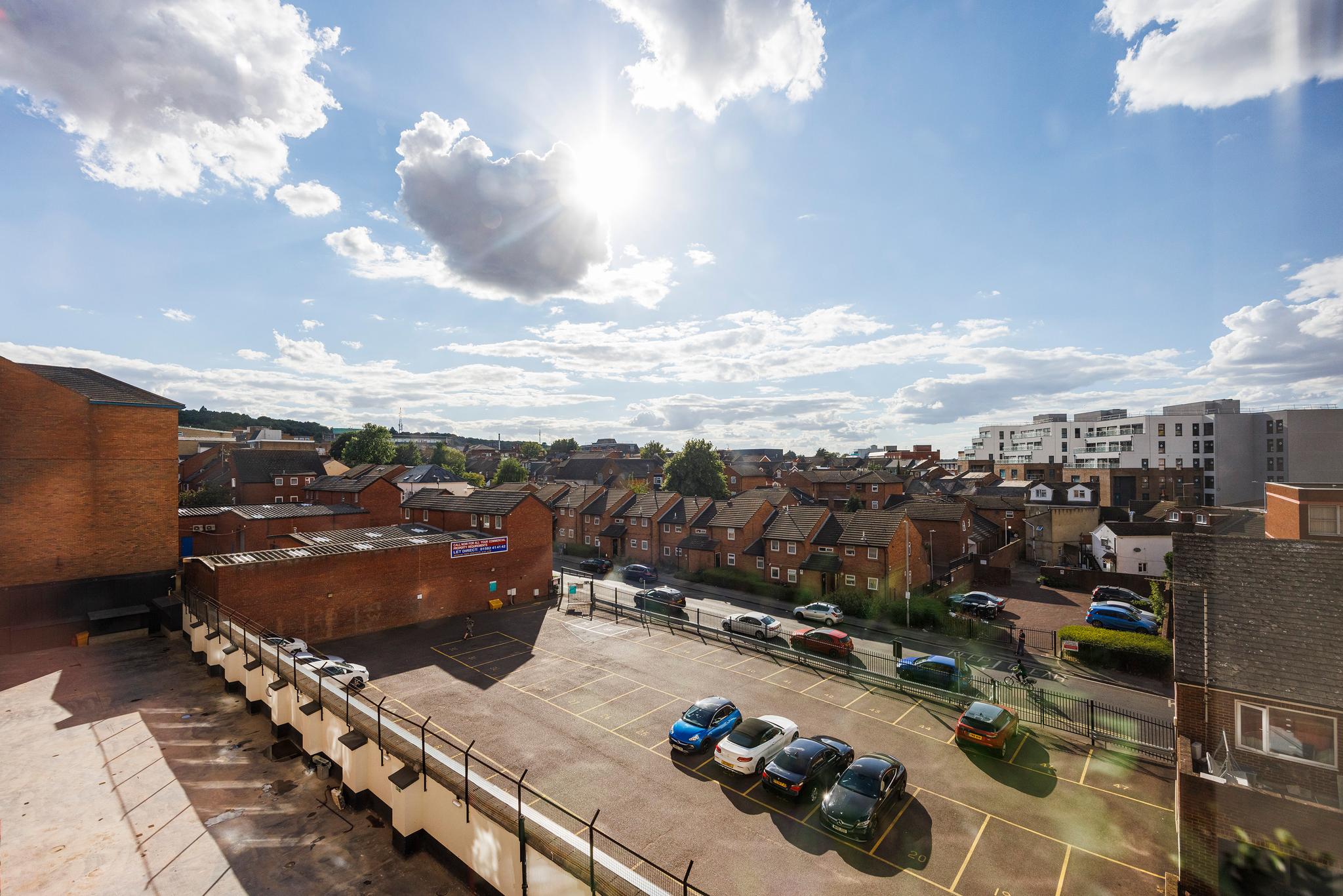 Brand new flats in Luton6