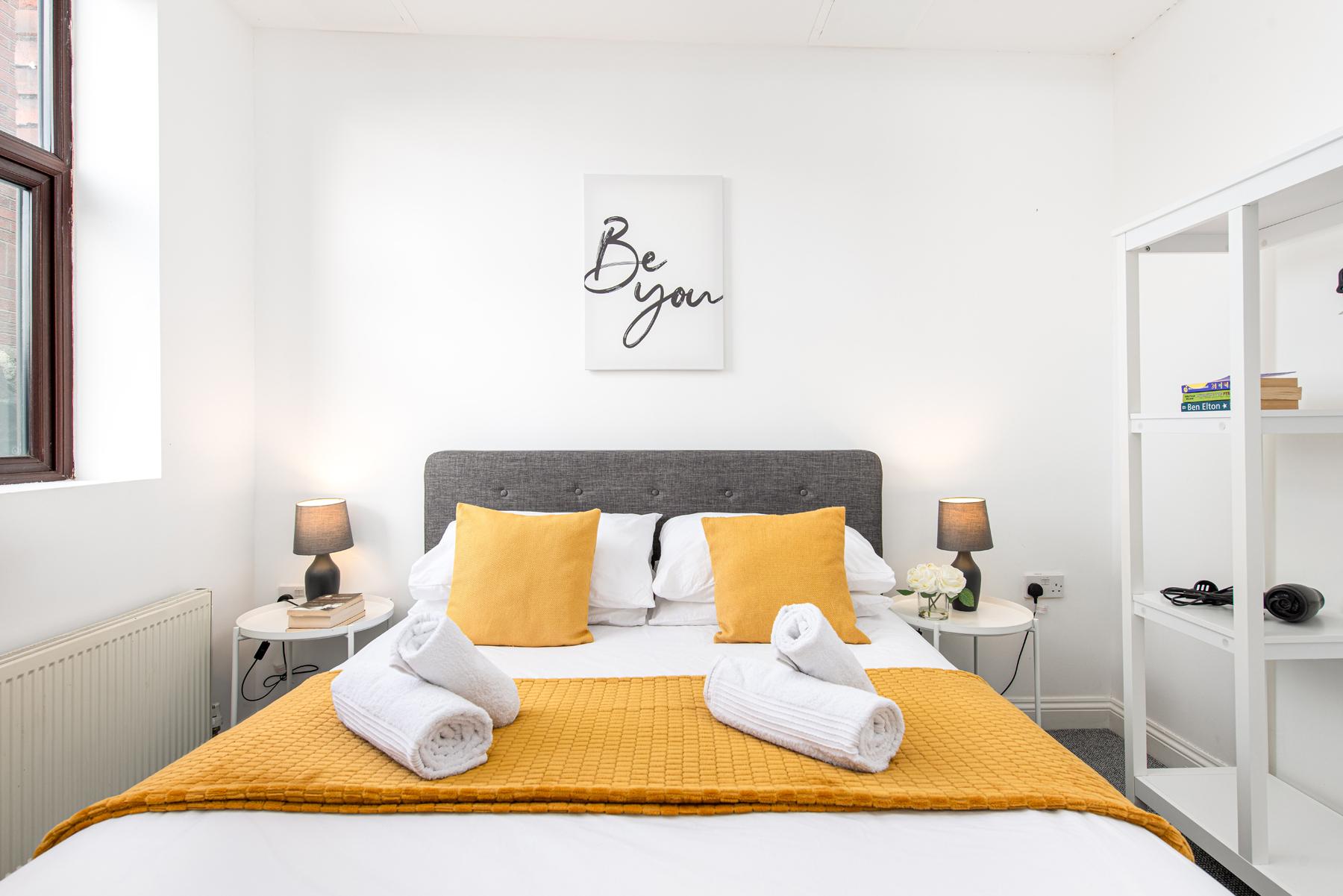 Large 1 bed Flat-Long Stays-By MatchstickStays1