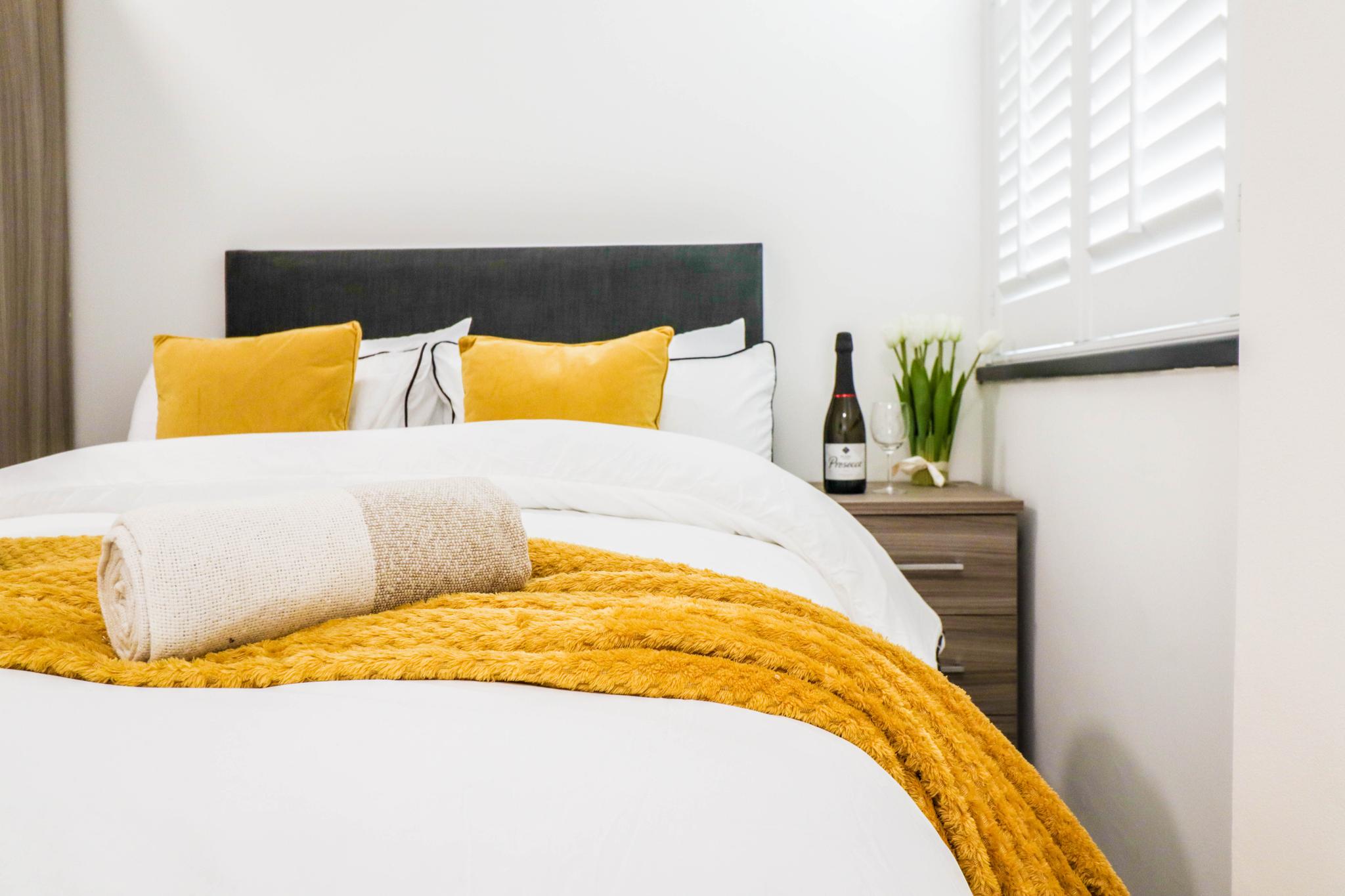 Brand New Studio Apartments!2