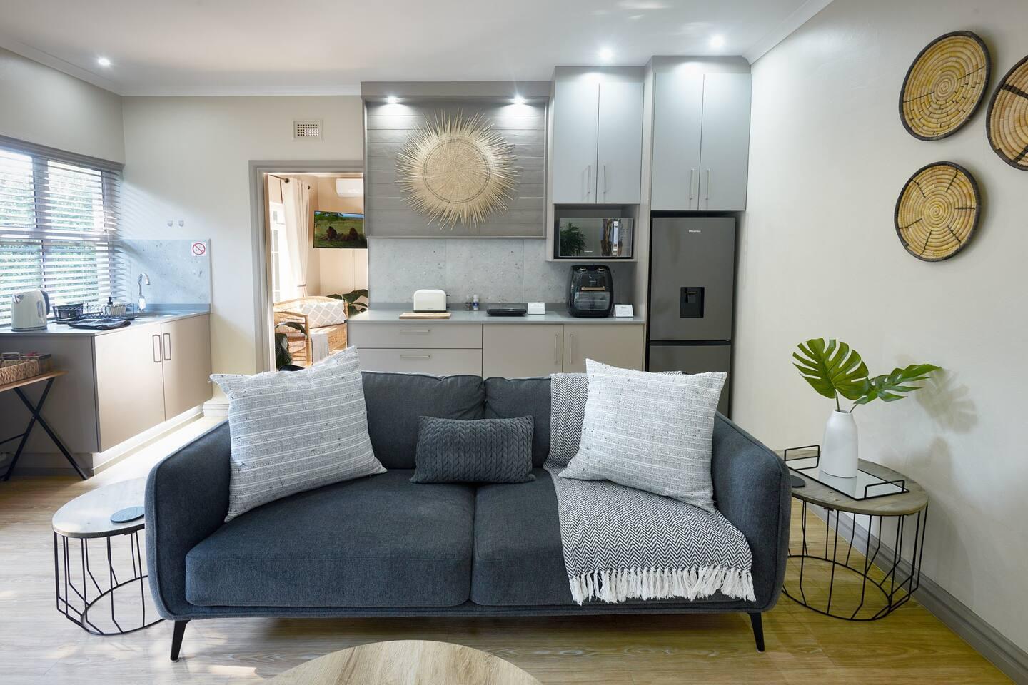 dreamaway on Everton - Deluxe Private Apartment