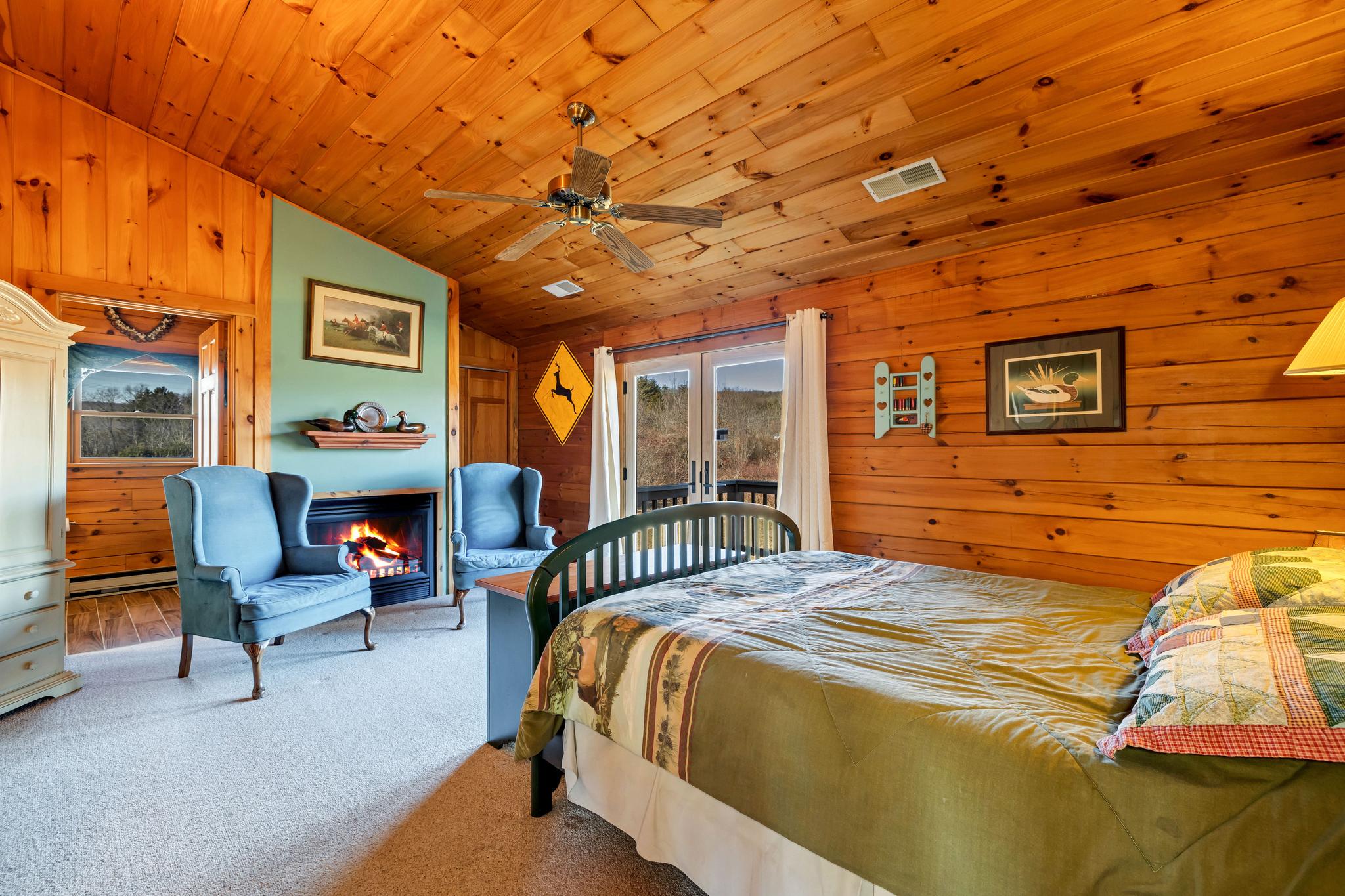 Lake View Lodge 8BD/7BA, Beltzville Lake5
