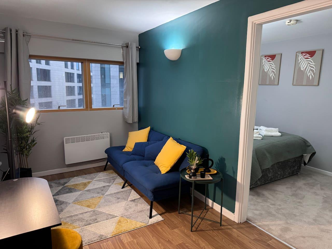 SMA Premium 2 Bed Suites 2 mins from train station2