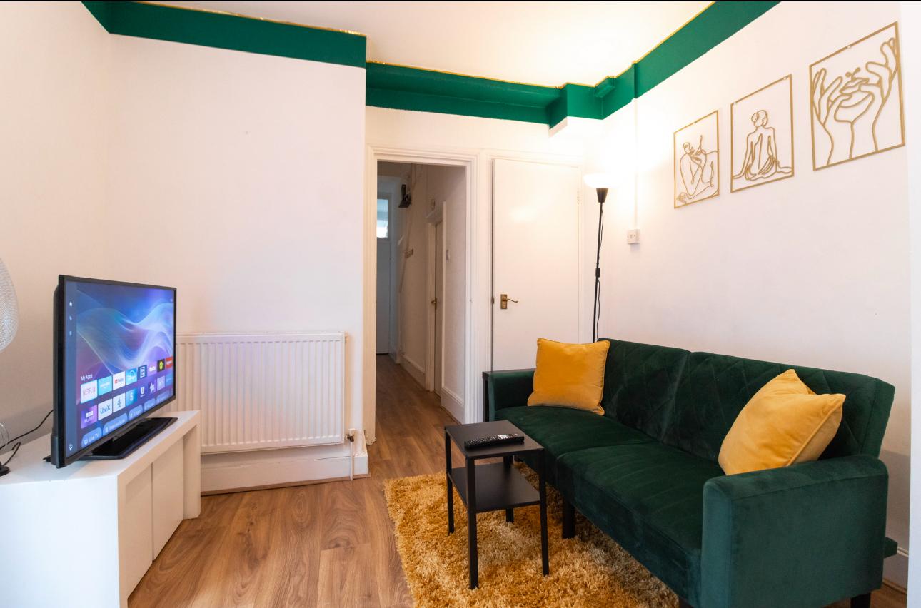 2BD Garden Flat - Parking - O2, Excel, CityAirport