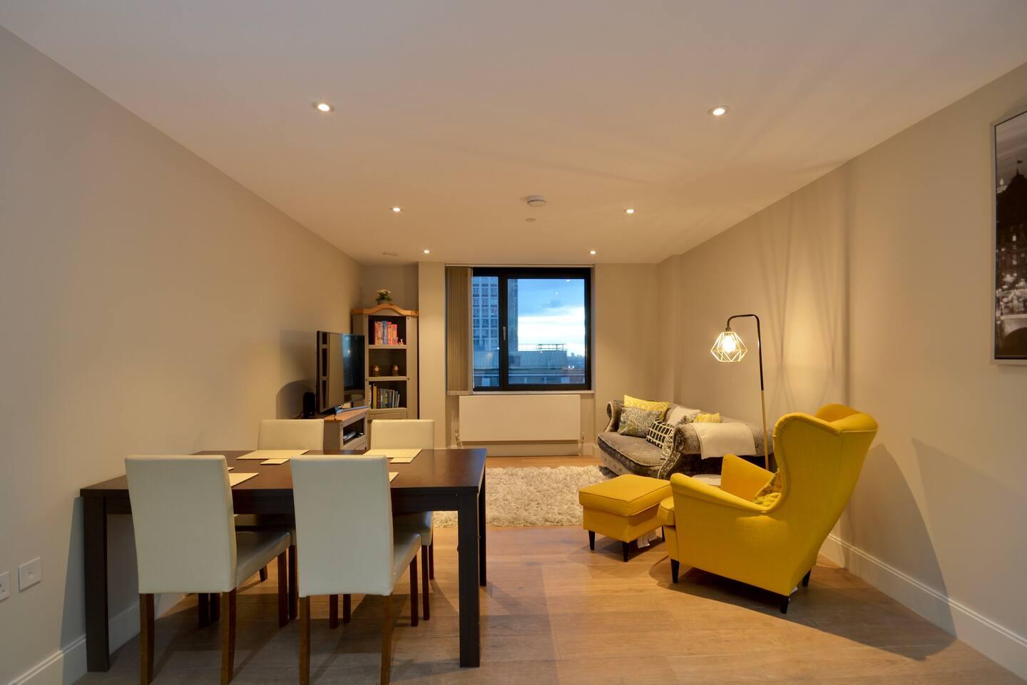 Modern Flat Near East Croydon3