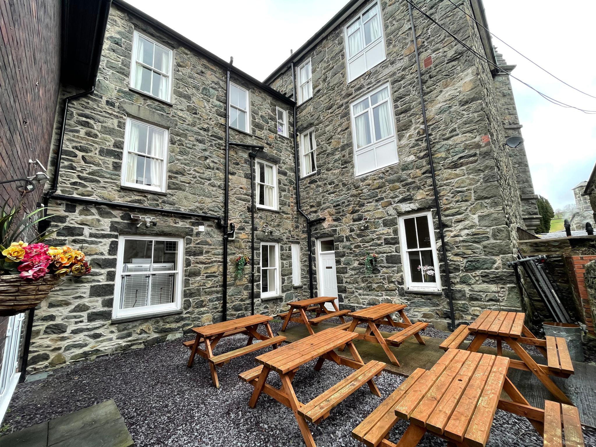 The Lombard Direct. Dolgellau