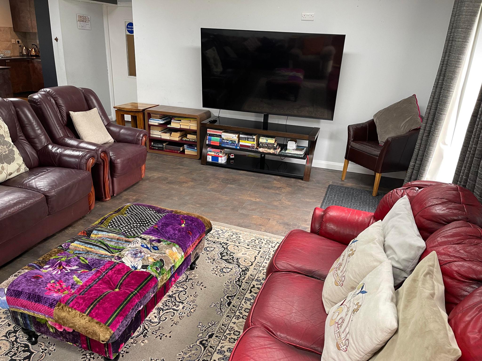 The Bevan Direct.  Caernarfon4