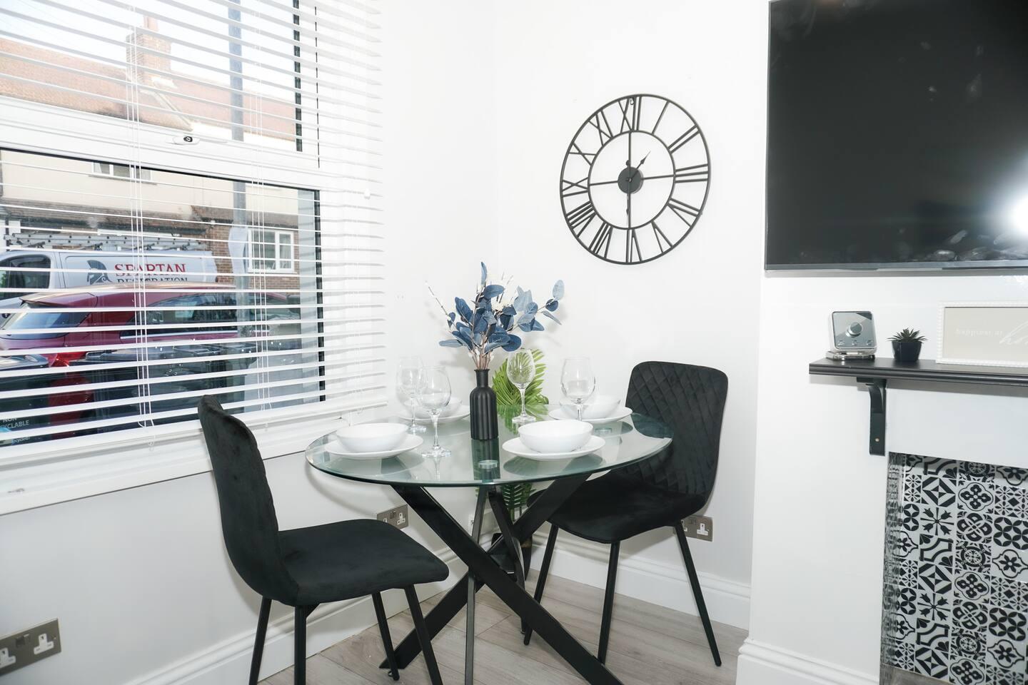 Dartford | Free Parking|30% off longer stays.3