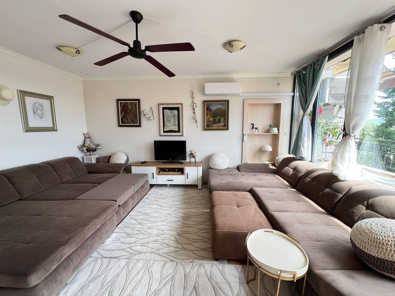 Kazanlak Central DOWNTOWN Apartment & Free Parking2