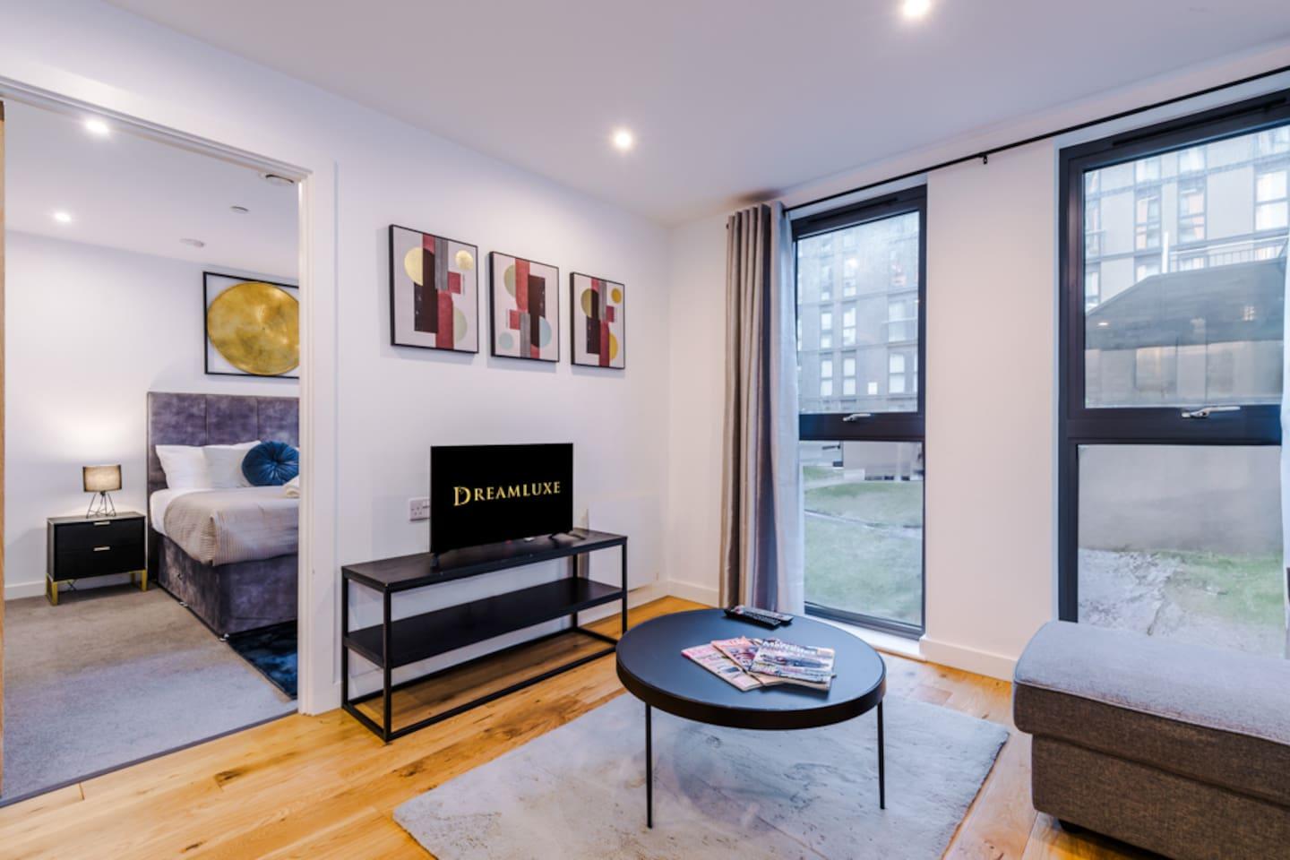 10% off: Modern, close to station, parking, clean3