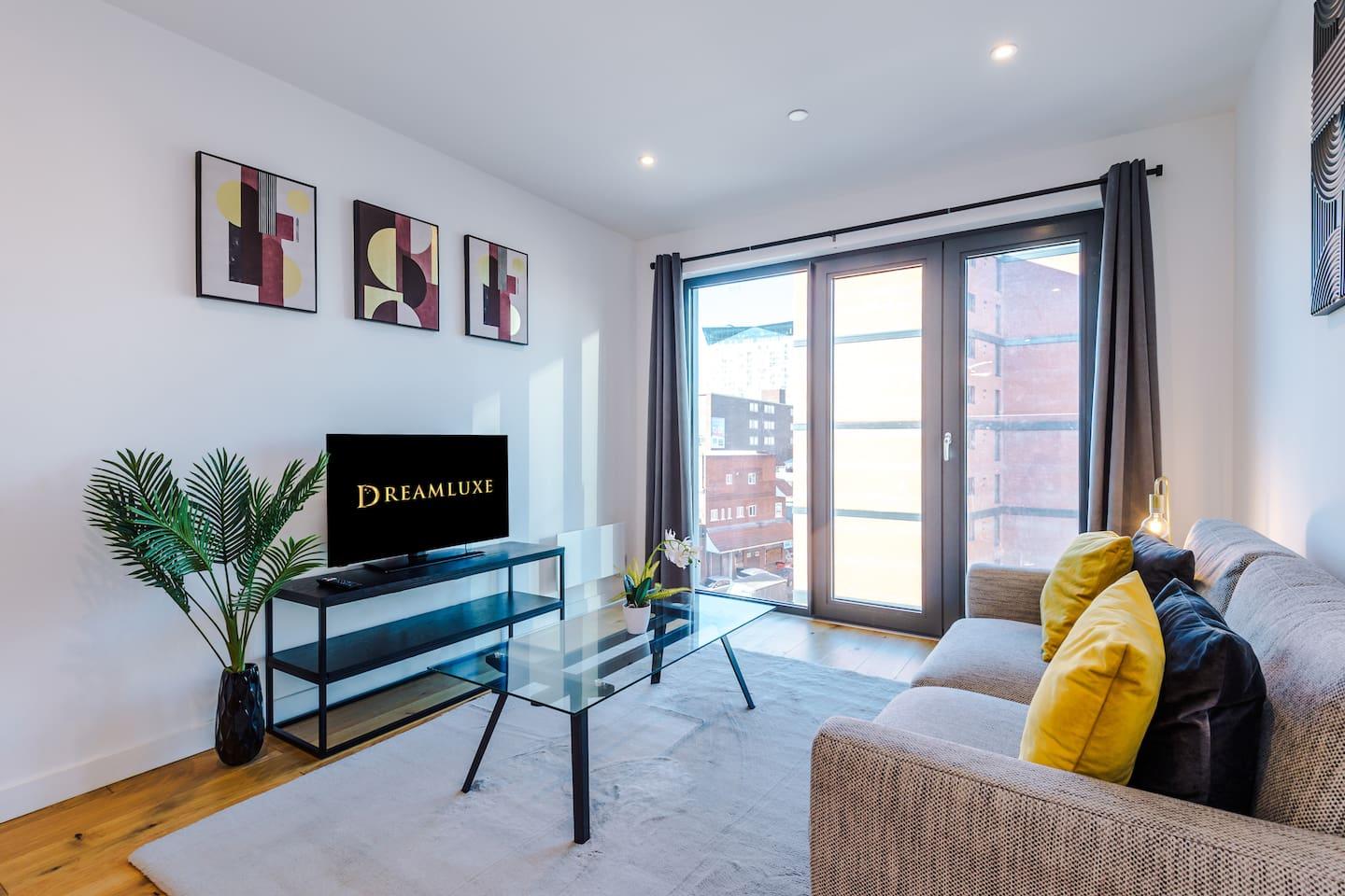 20% Off, Free Parking, Sleeps 6 - Quick Responses!