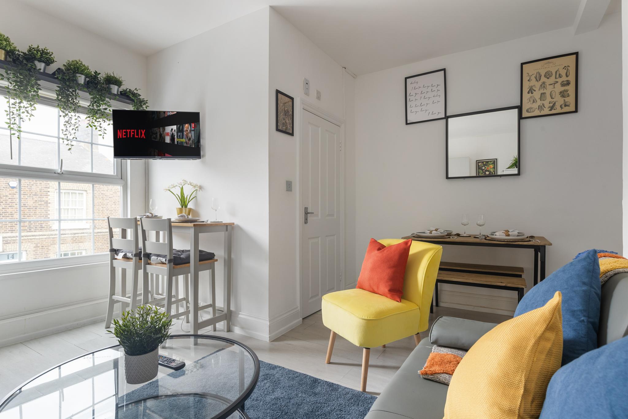Cosy Modern 2BDR with Free Parking near Wembley6
