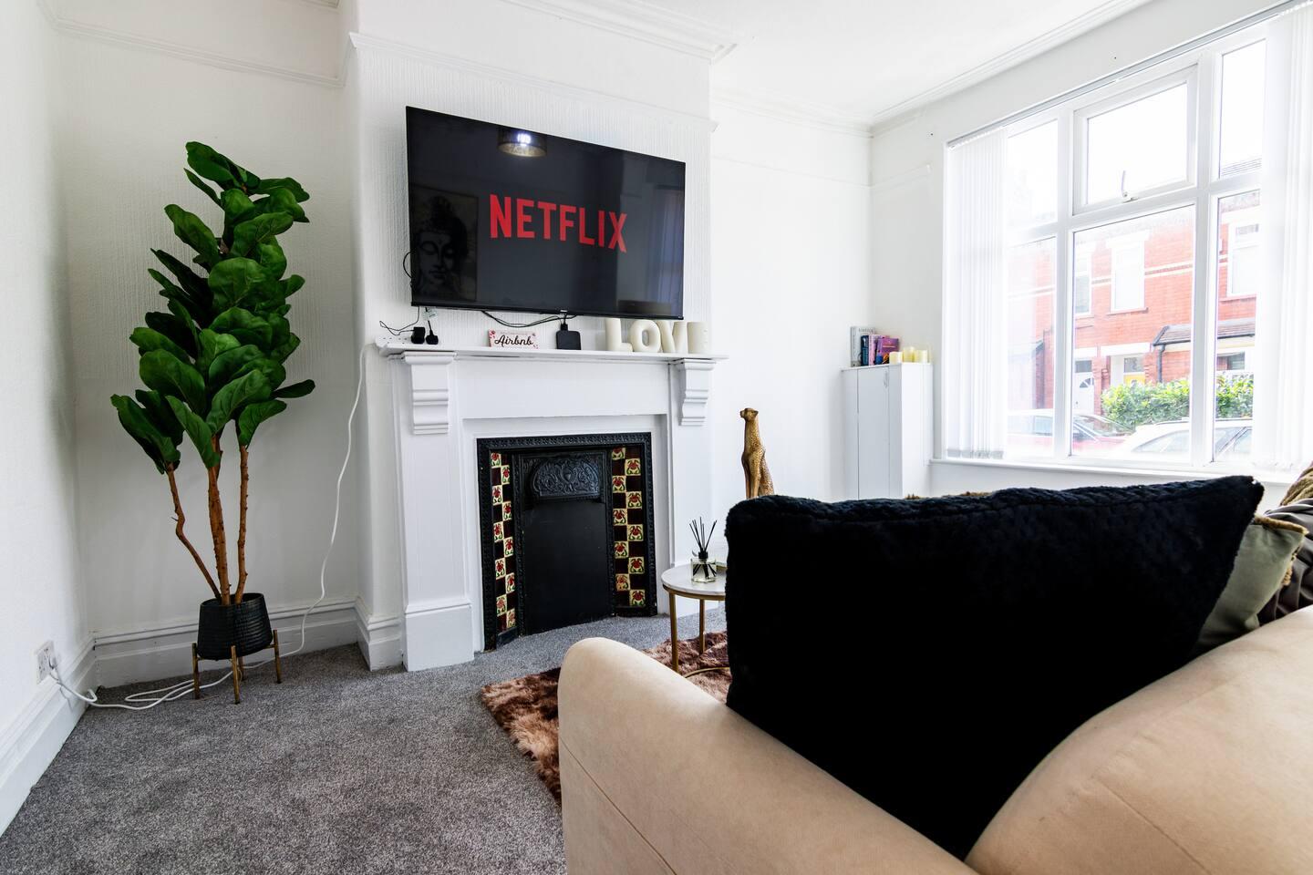 Entire Luxe/Stylish Home in Manchester2