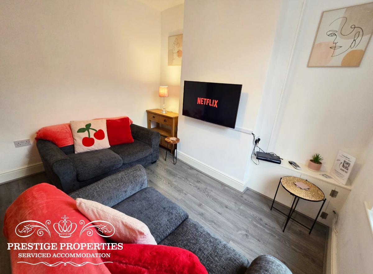 Cross Street by Prestige Properties SA1
