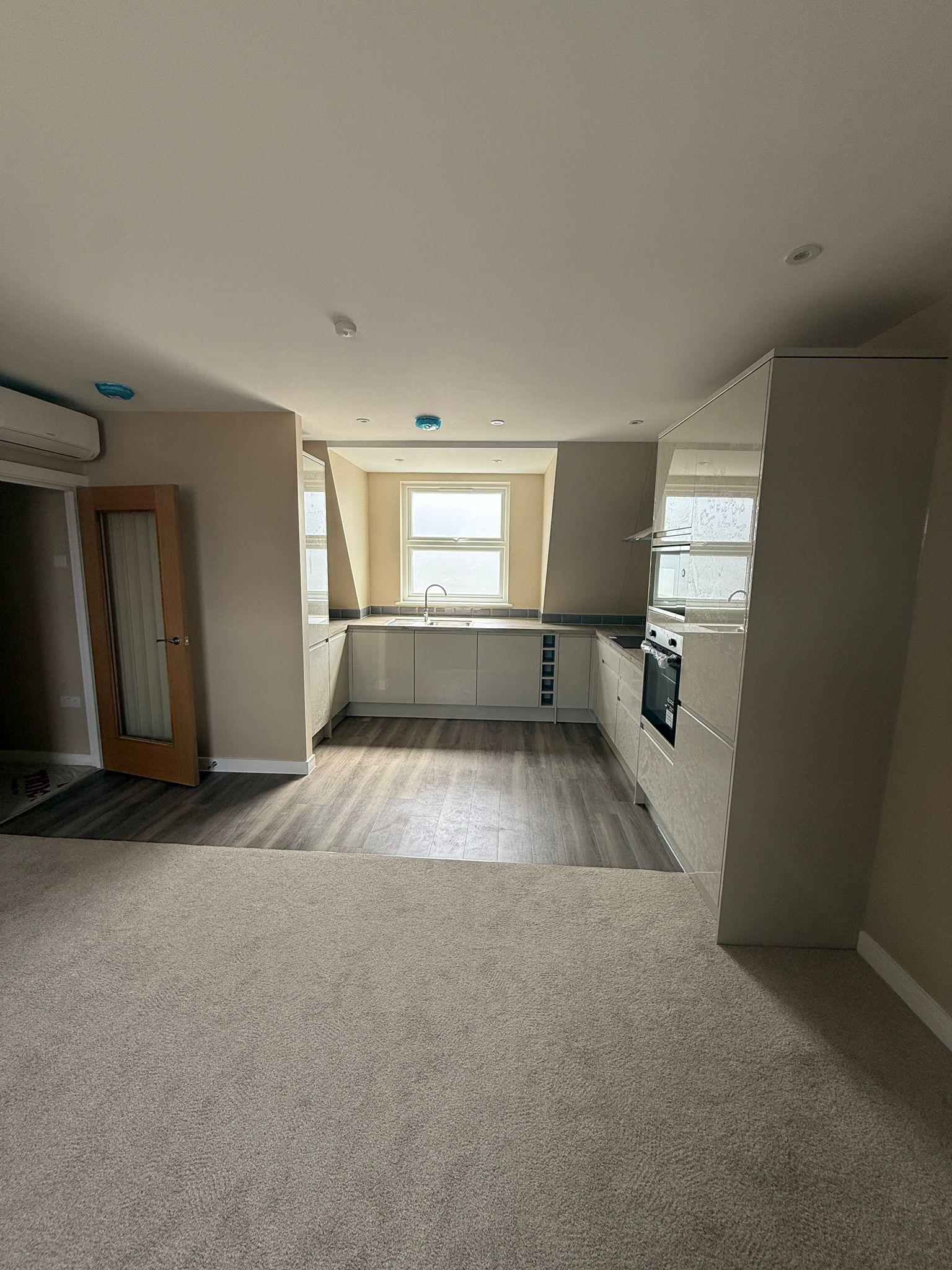 3BR Apt w/ Ensuite + Parking