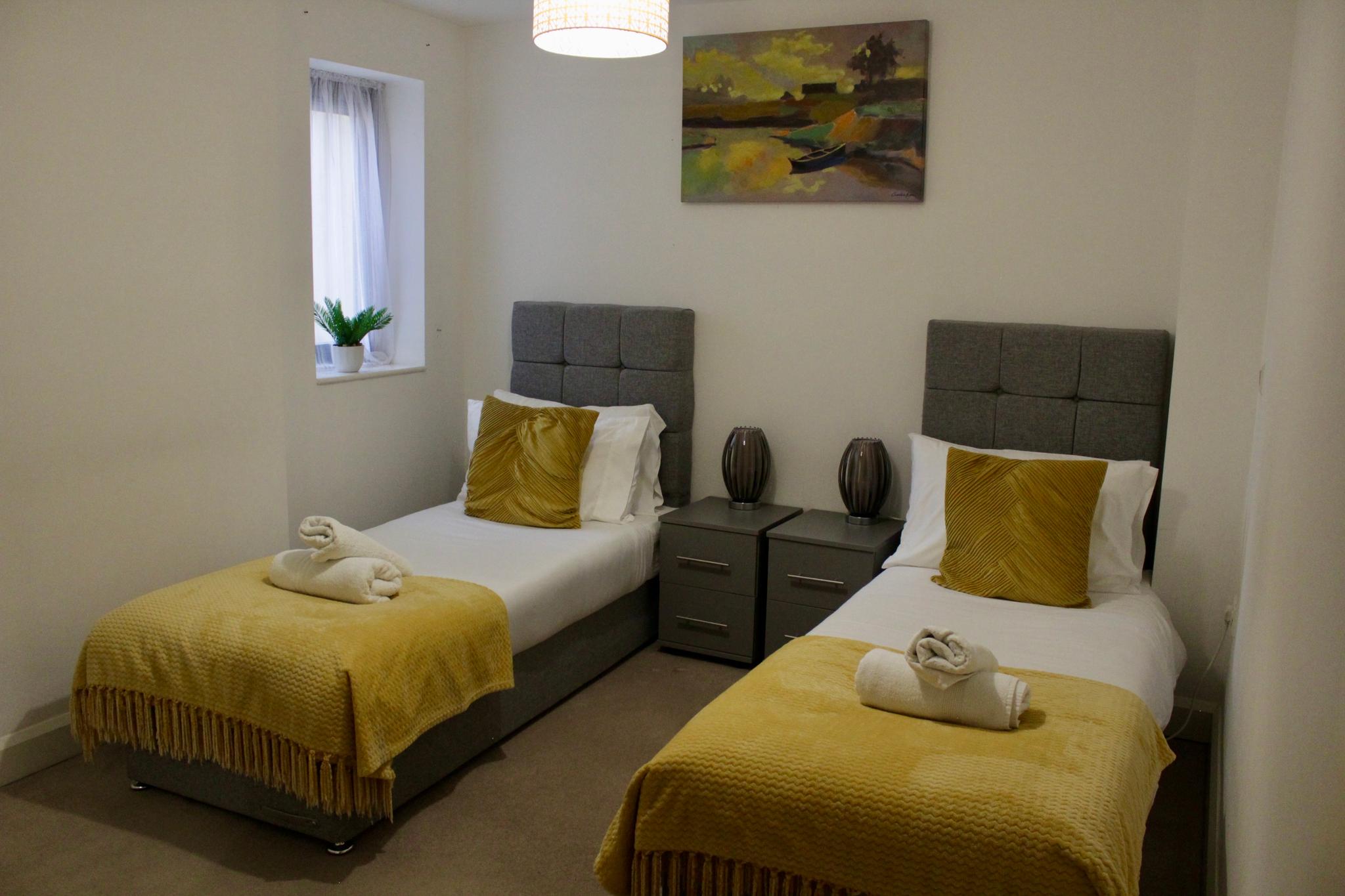 2 beds Bristol City Apartment