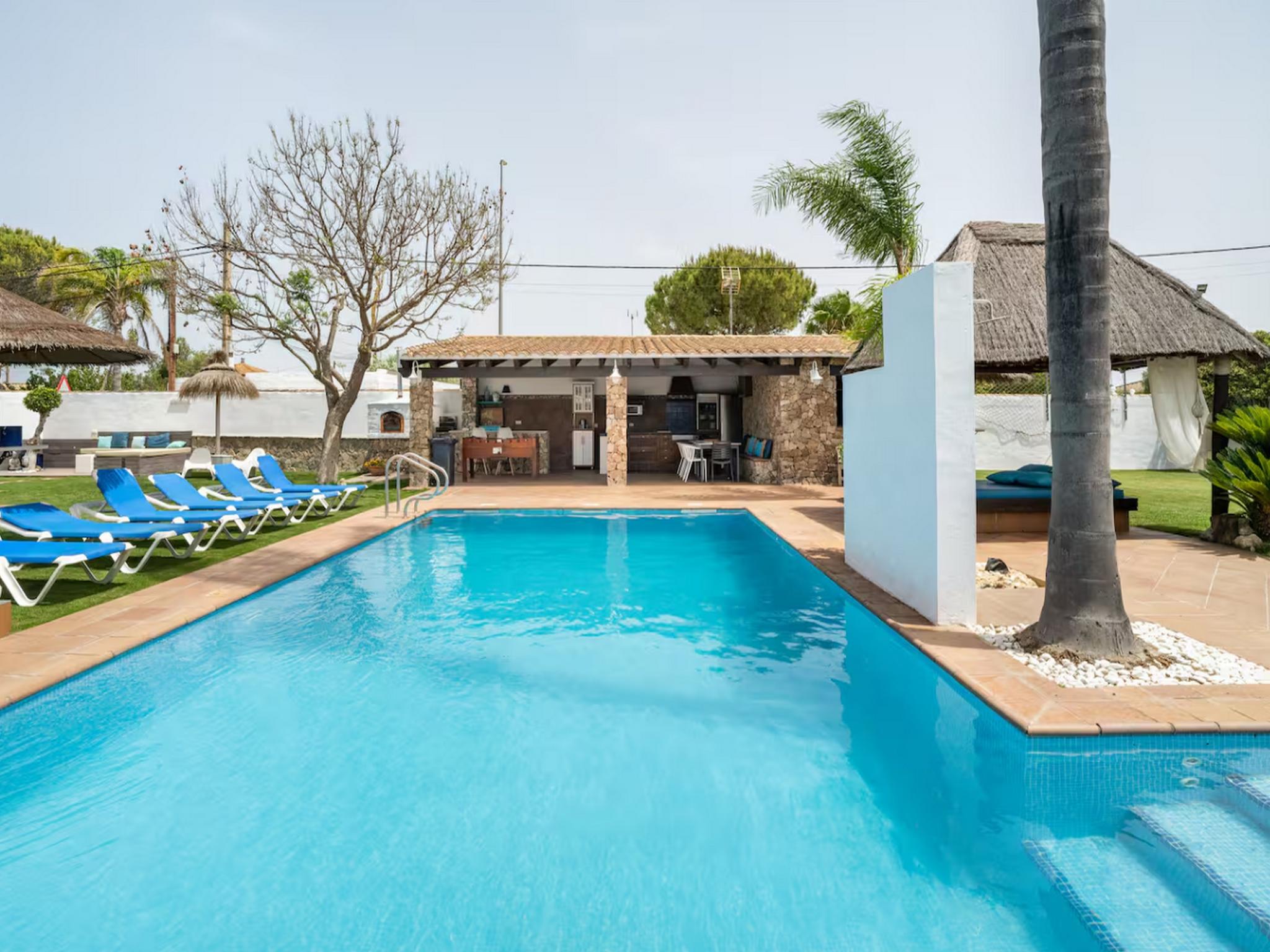 Spectacular villa with spacious outdoor area