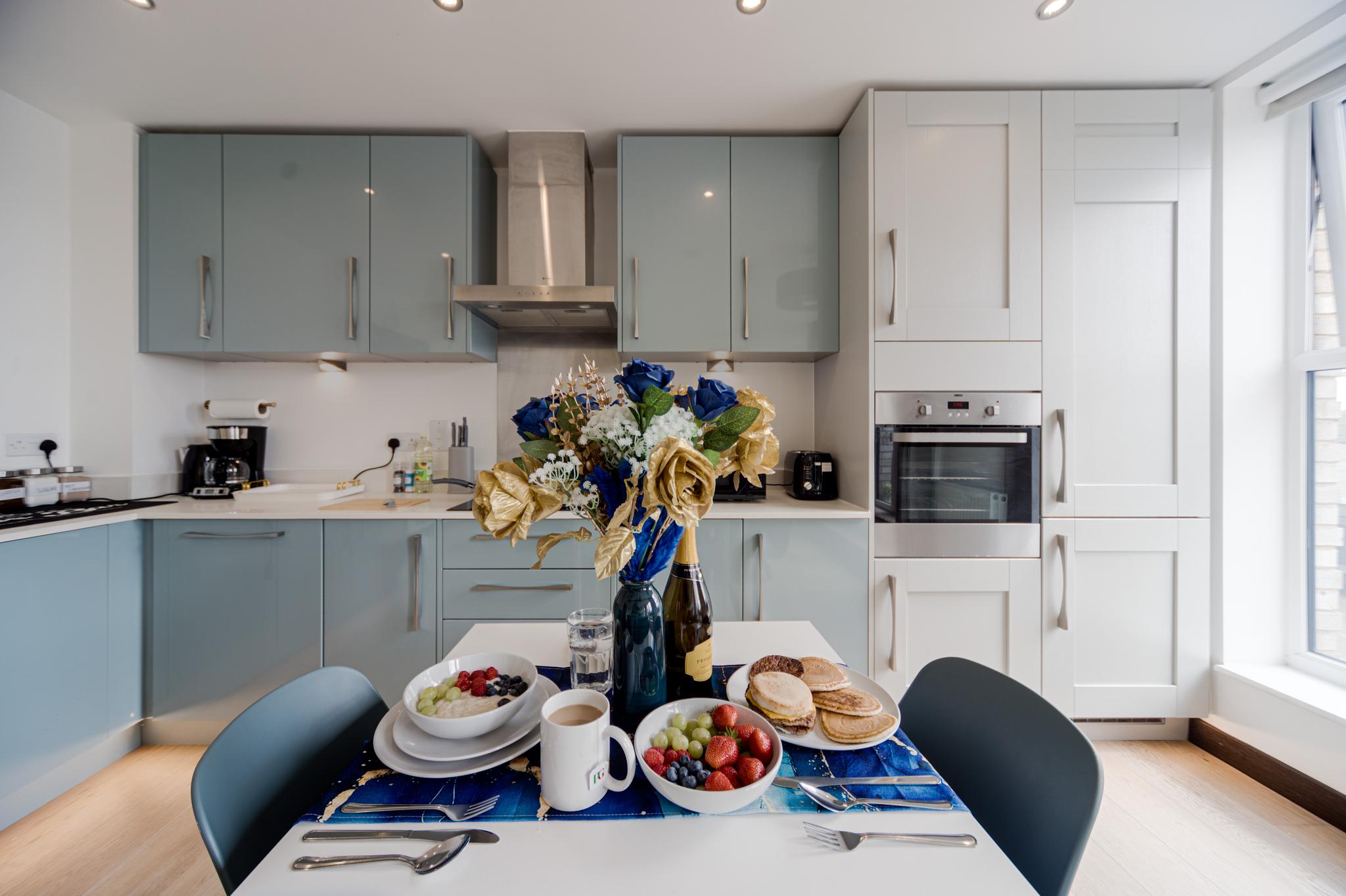 Oasis London|Bluewater|Station