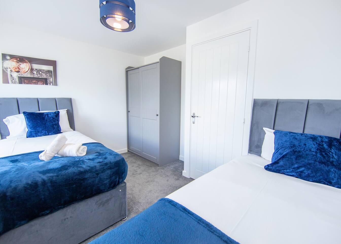 Bright & Stylish 3-Bed house6