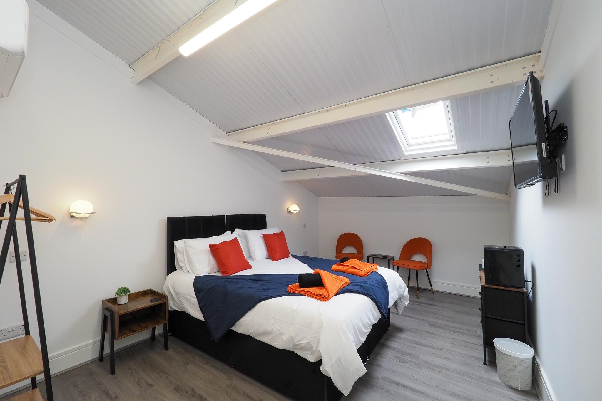Private & Peaceful Double En-suite Room Stapleford3