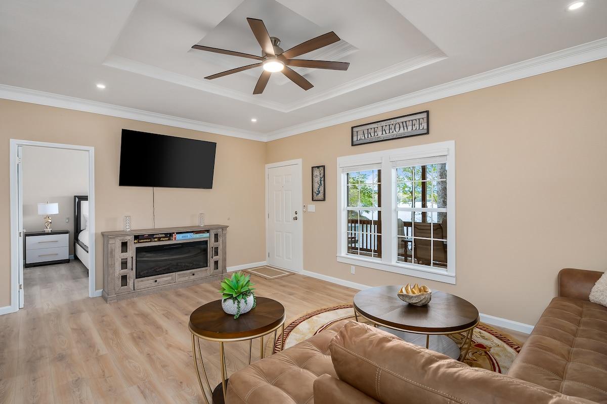 Paradise Point on Lake Keowee!6