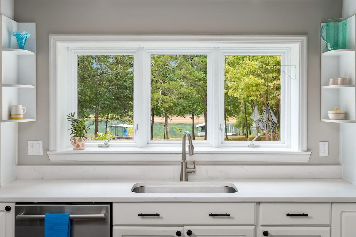 A Valley Echoes on Lake Hartwell!3