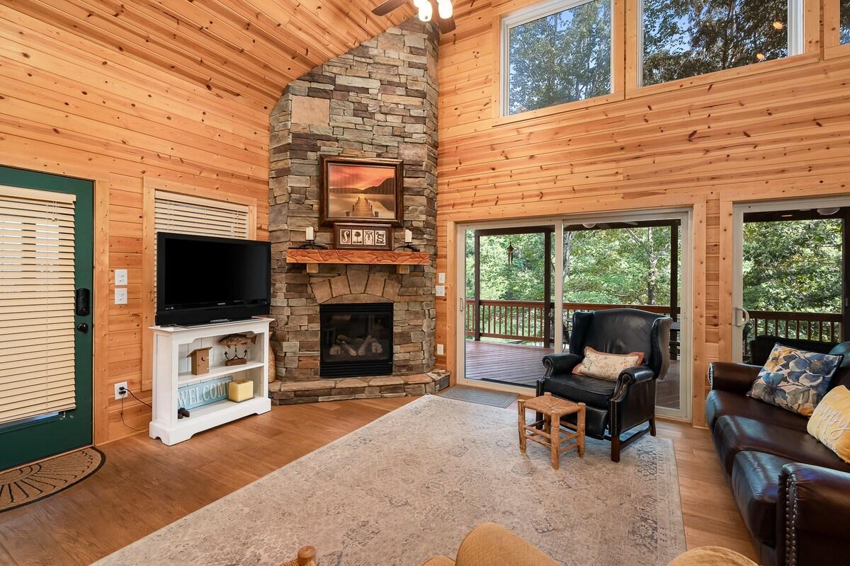 Serenity Bay on Lake Keowee!2