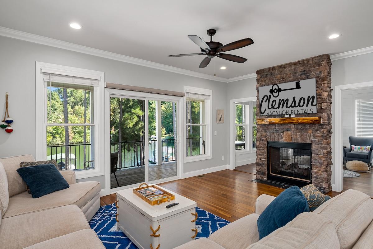 Clearwater Cove on Lake Keowee!