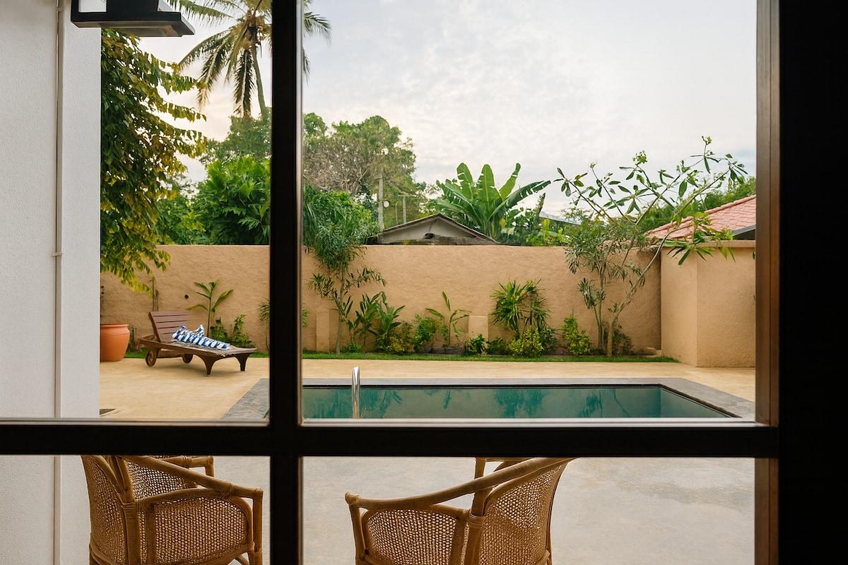 Bentota Luxe Pool View Room