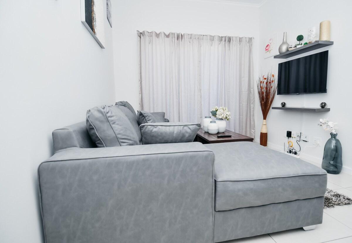 Sam's Apartments & Services-GR1 Modern 1 Bedroom2