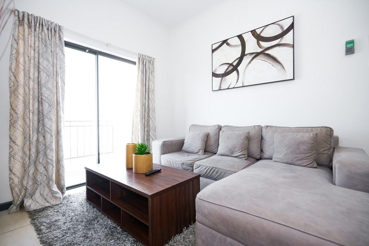 Sam's Apartments & Services-GR4 Spacious 1 Bedroom5