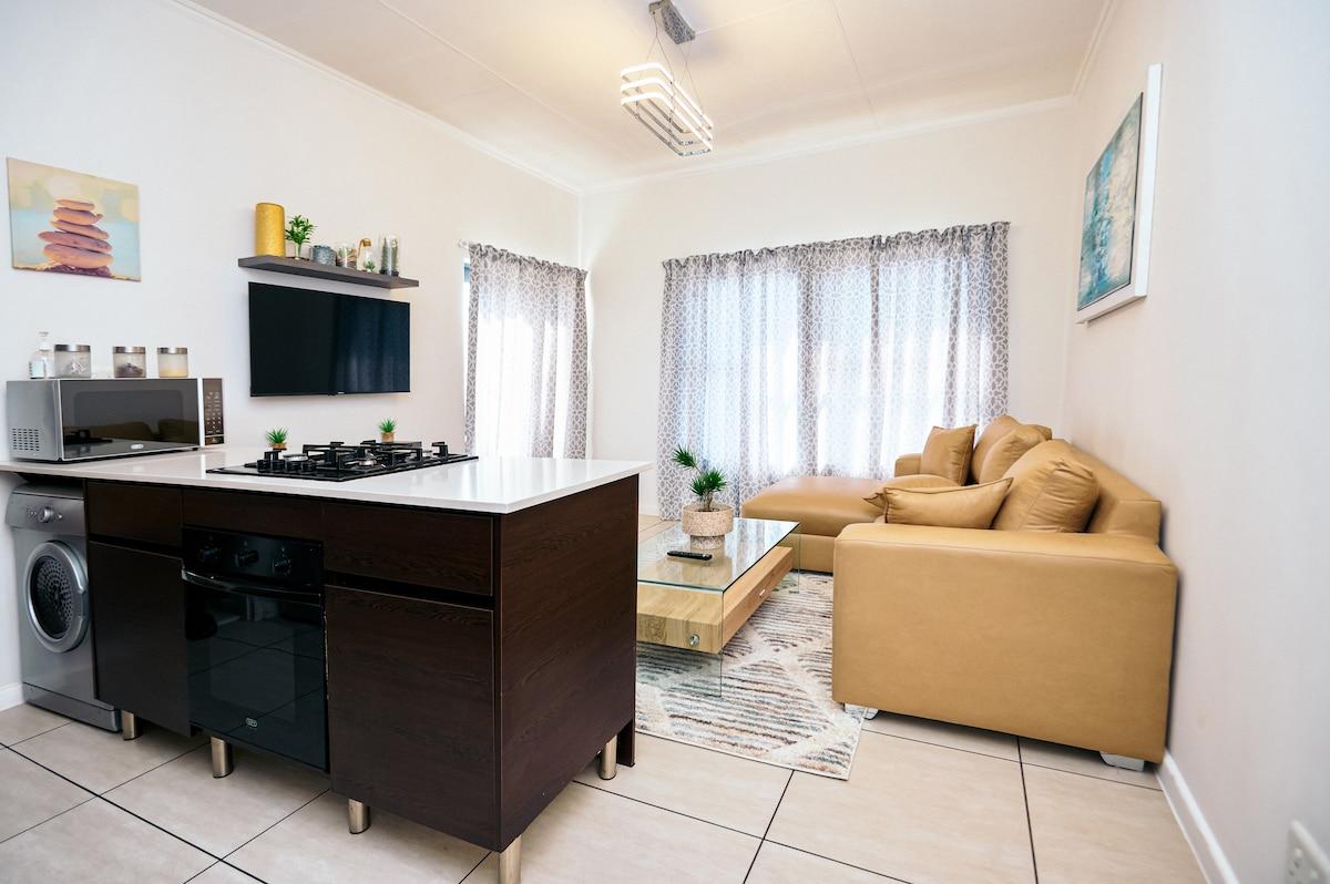 Sam's Apartments & Services-GR2 Unique 1 Bedroom