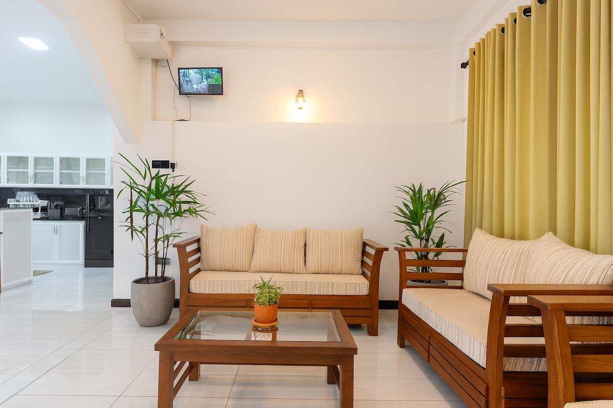 SkyPort Villa Katunayaka - 3BR Apartment
