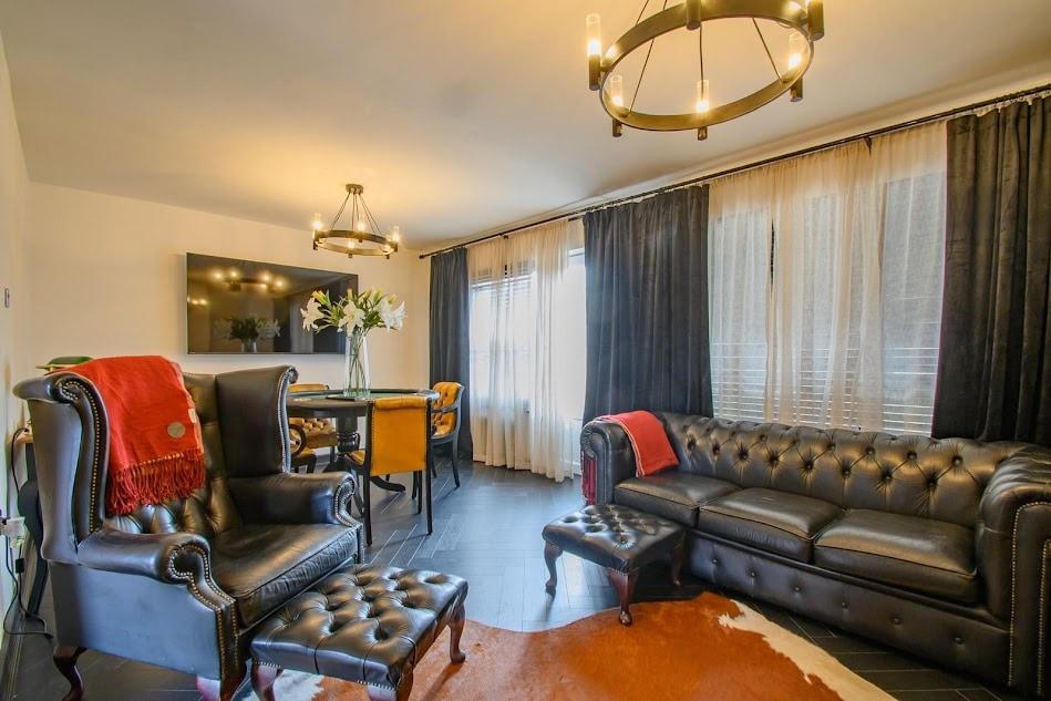 2 Bedroom House Close to City and Trafford Centre