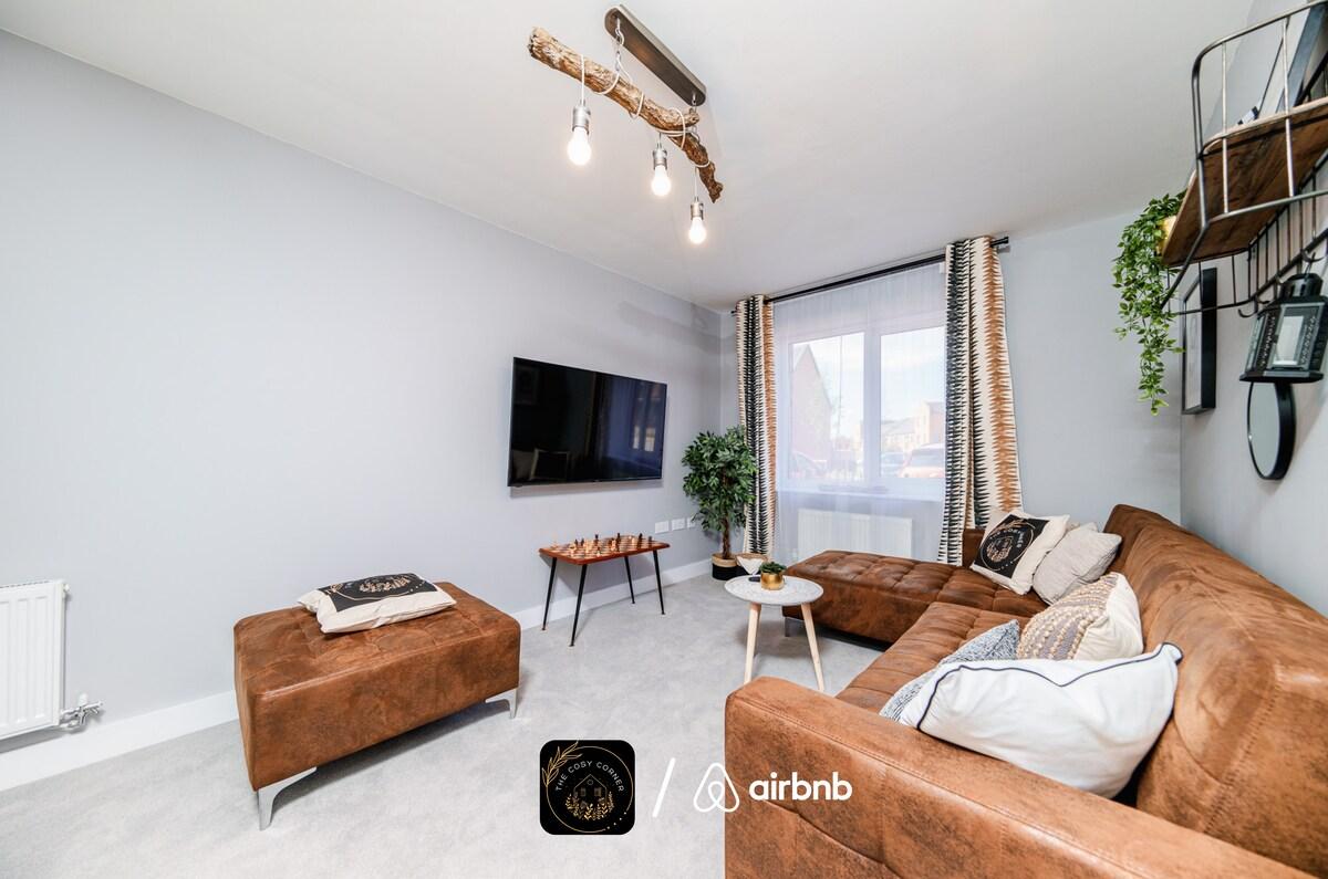 3 Bedrooms, Parking, Trafford, Salford & MCRCentre6